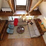 Appart hôtel - Town Hall Square 3*