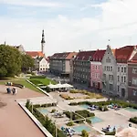- Town Hall Square Appart hôtel 3*