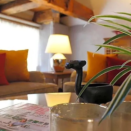 - Town Hall Square Apartmanhotel 3*