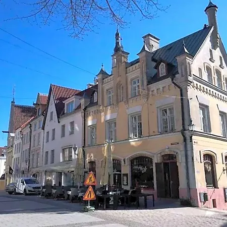 - Town Hall Square Appart hôtel 3*