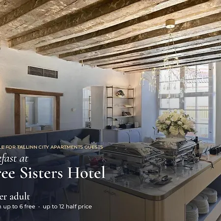 - Town Hall Square Apartmanhotel