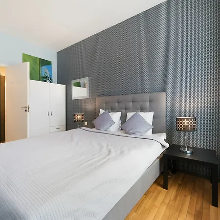 - Town Hall Square Aparthotel