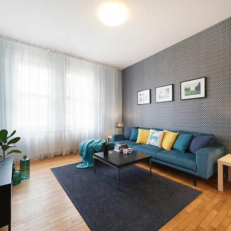 - Town Hall Square Aparthotel Tallinn