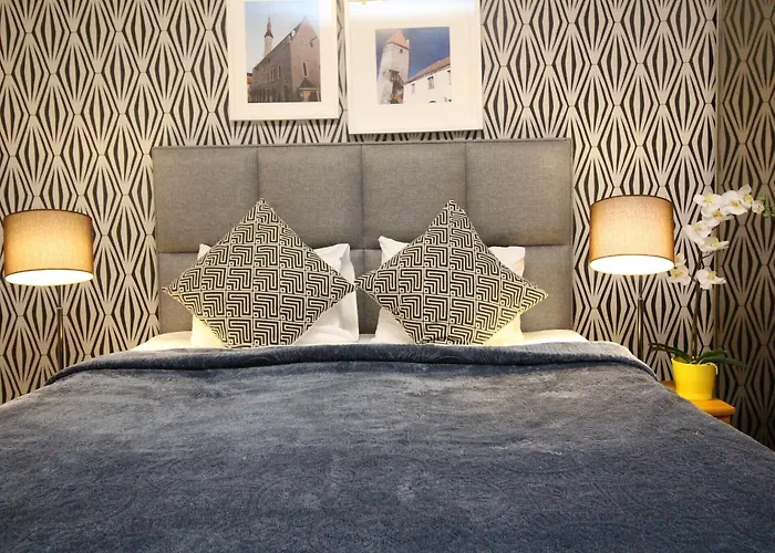 Aparthotel - Town Hall Square Tallinn