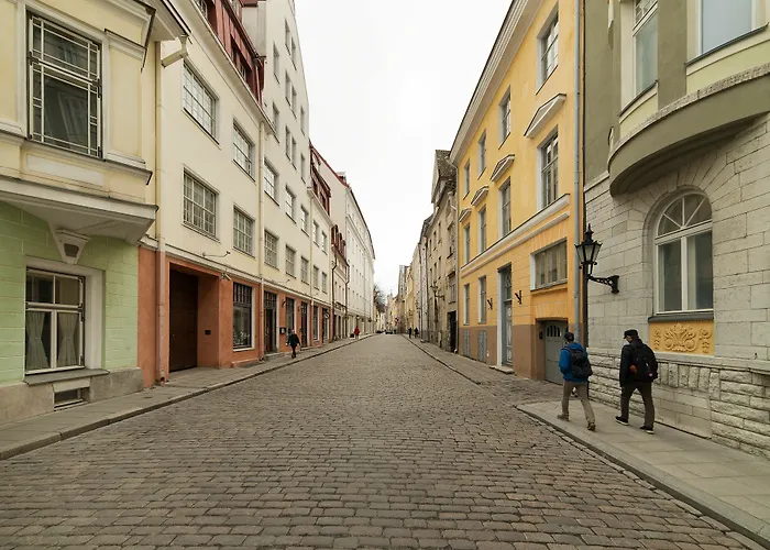 - Town Hall Square 3* Ταλίν