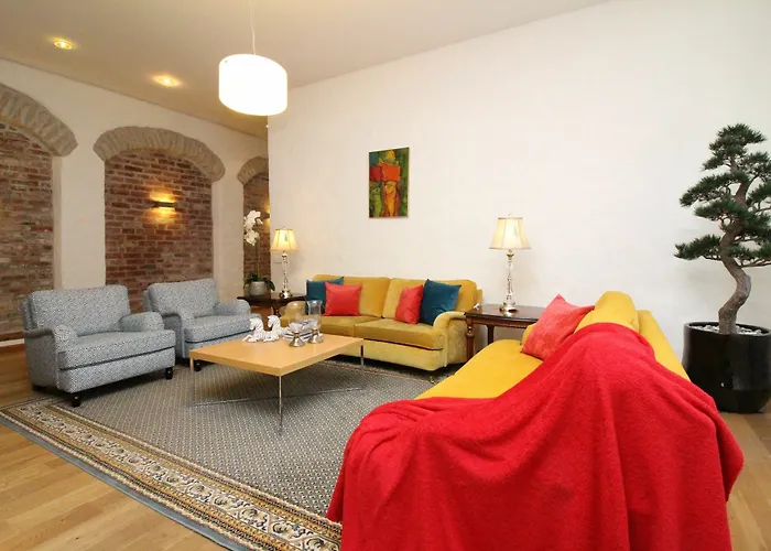 Ξενοδοχείο με διαμερίσματα - Town Hall Square Ταλίν